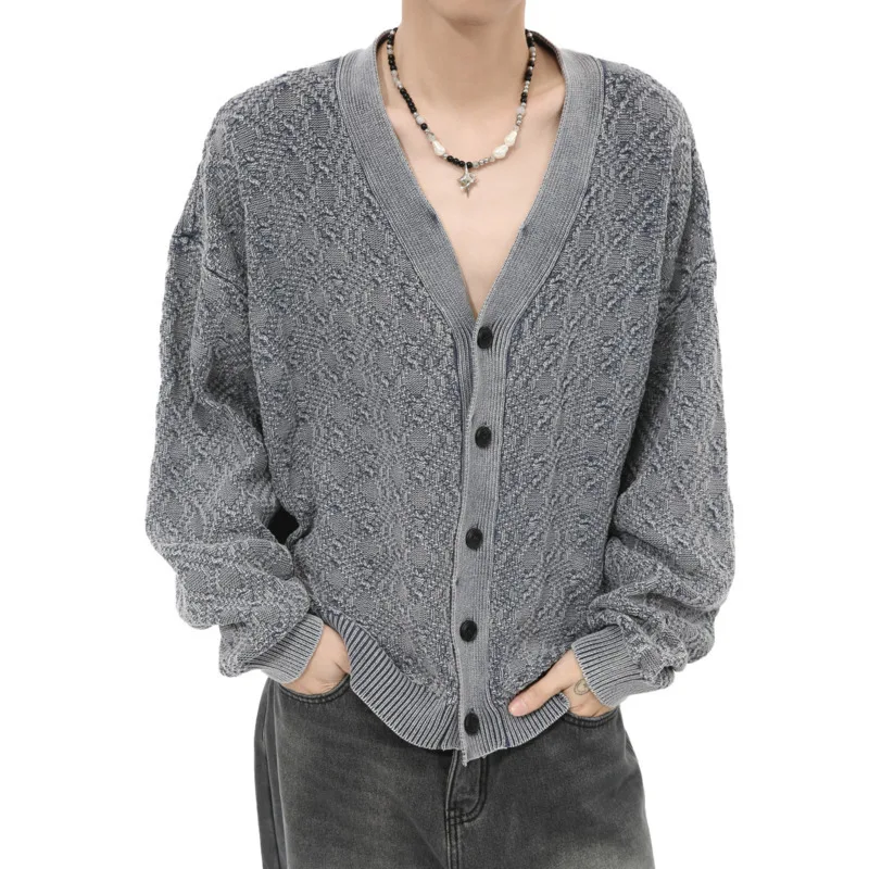 Niche Design Men's Cardigan Striped Gradient Round Collar Single Breasted Knitting Tops Loose Korean Male Knits Tide