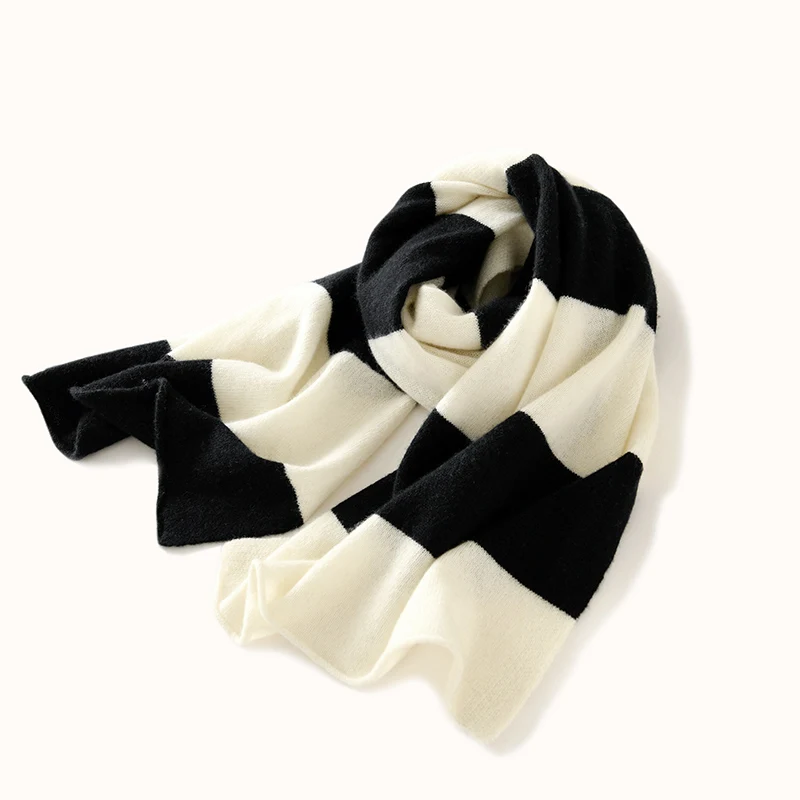 

100% women's cashmere scarf, a long and thick scarf with a touch of tassel, fashionable, colorful, and winter novelty, 2024