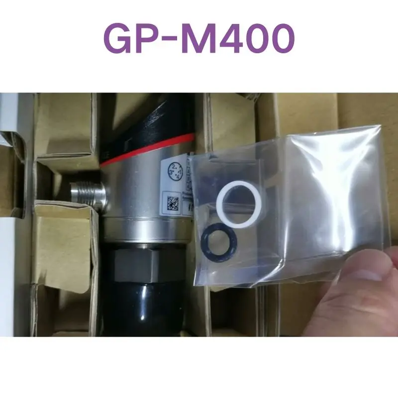 New GP-M400 pressure sensor with OP-87273 connecting wire Fast Shipping