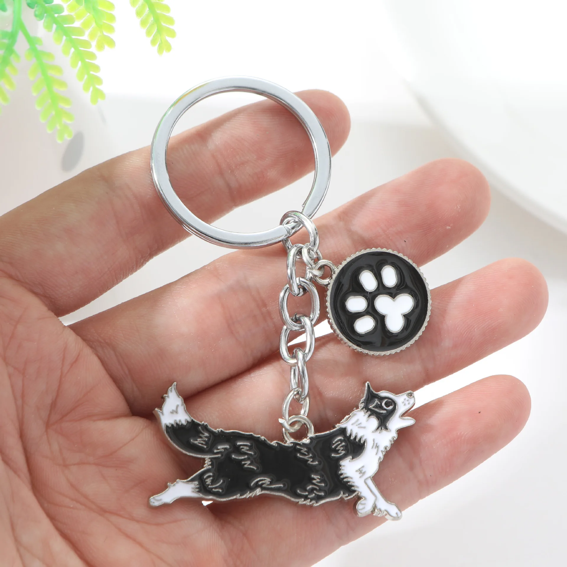 Fashion Animal Border collie dog Keychain Border collie Dog Pendant pet Enamel Keyring Women Bag Jewelry gifts