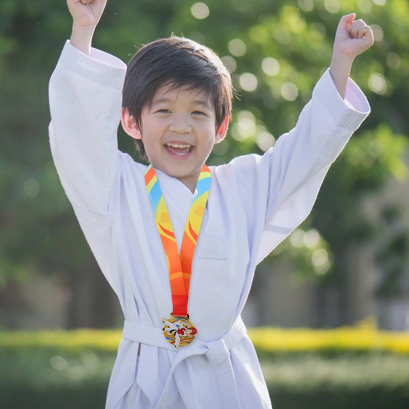 ميداليات التايكوندو الفائزة للأطفال، ميداليات جوائز فنون الدفاع عن النفس المعدنية الفضية للأطفال، التعرف على المنافسة #6