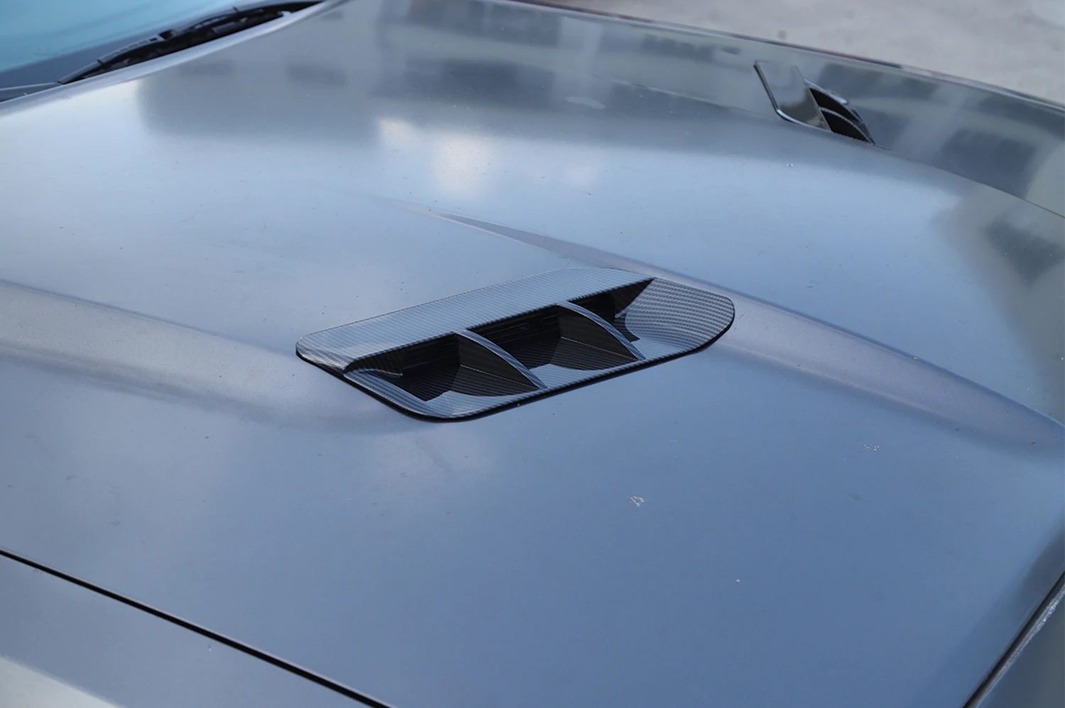 Carro dianteiro do motor capô de entrada de ar tomada, entrada ventilação decoração capa, guarnição para Dodge Challenger 2015-2022, acessórios exteriores