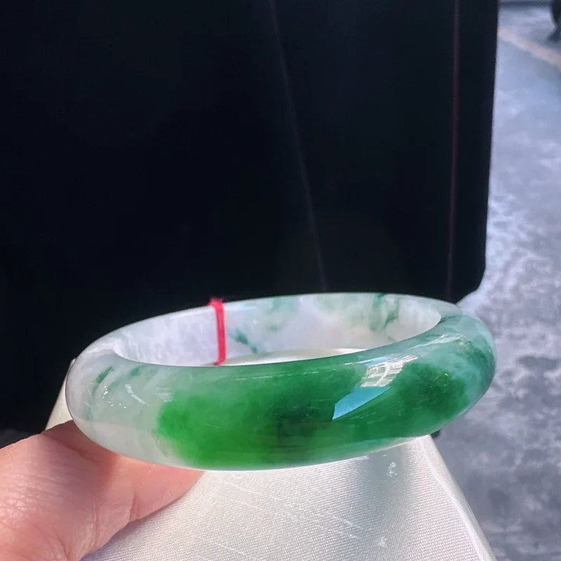 Natural a-Level Fine and Crack-Free Ice-like Floating Green Jade Bracelet Factory Wholesale