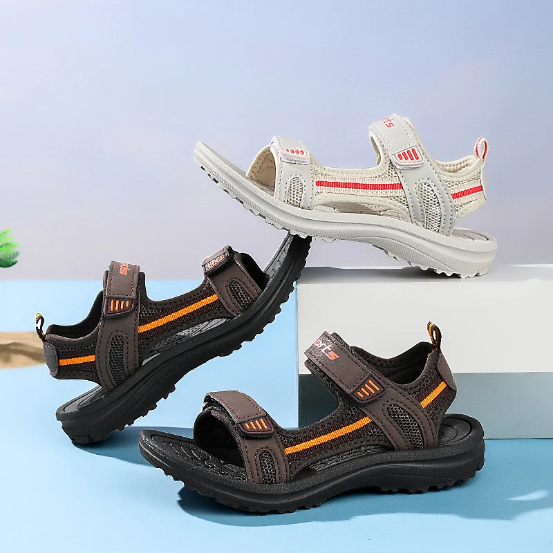 Nuovi sandali per ragazzi scarpe estive antiscivolo scarpe da spiaggia per bambini sandalo per cartoni animati sandali per ragazze Soft Baby Outdoor