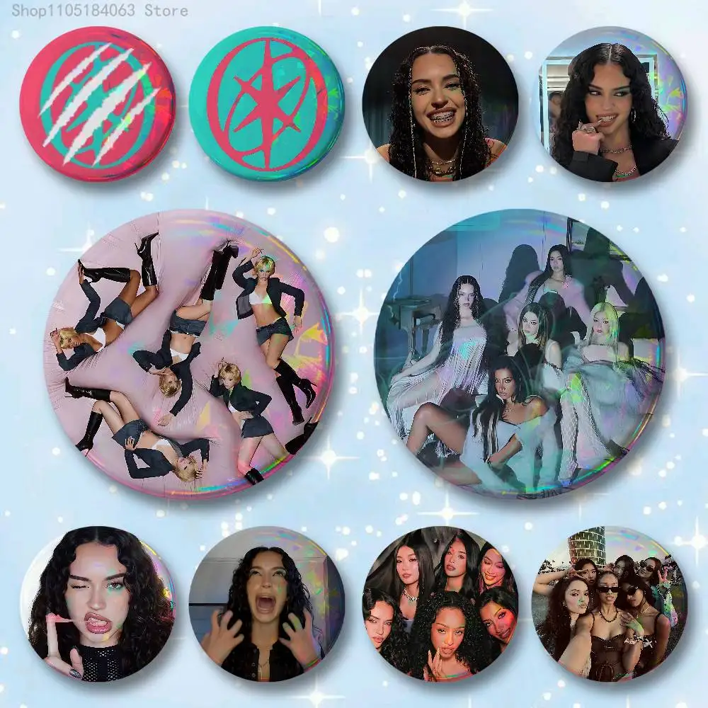 W-WILD Animal K-KATSEYES Enamel Pin Tinplate Round Brooch Cosplay Nijigen Otaku Culture Badges 58mm 44mm 32mm 75mm 25mm