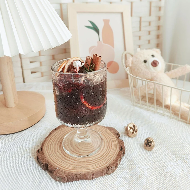Vela perfumada hecha a mano en copa de vino con cera de soja abrevida a mano, calor de canela para decoración del hogar y idea de regalo de relajación
