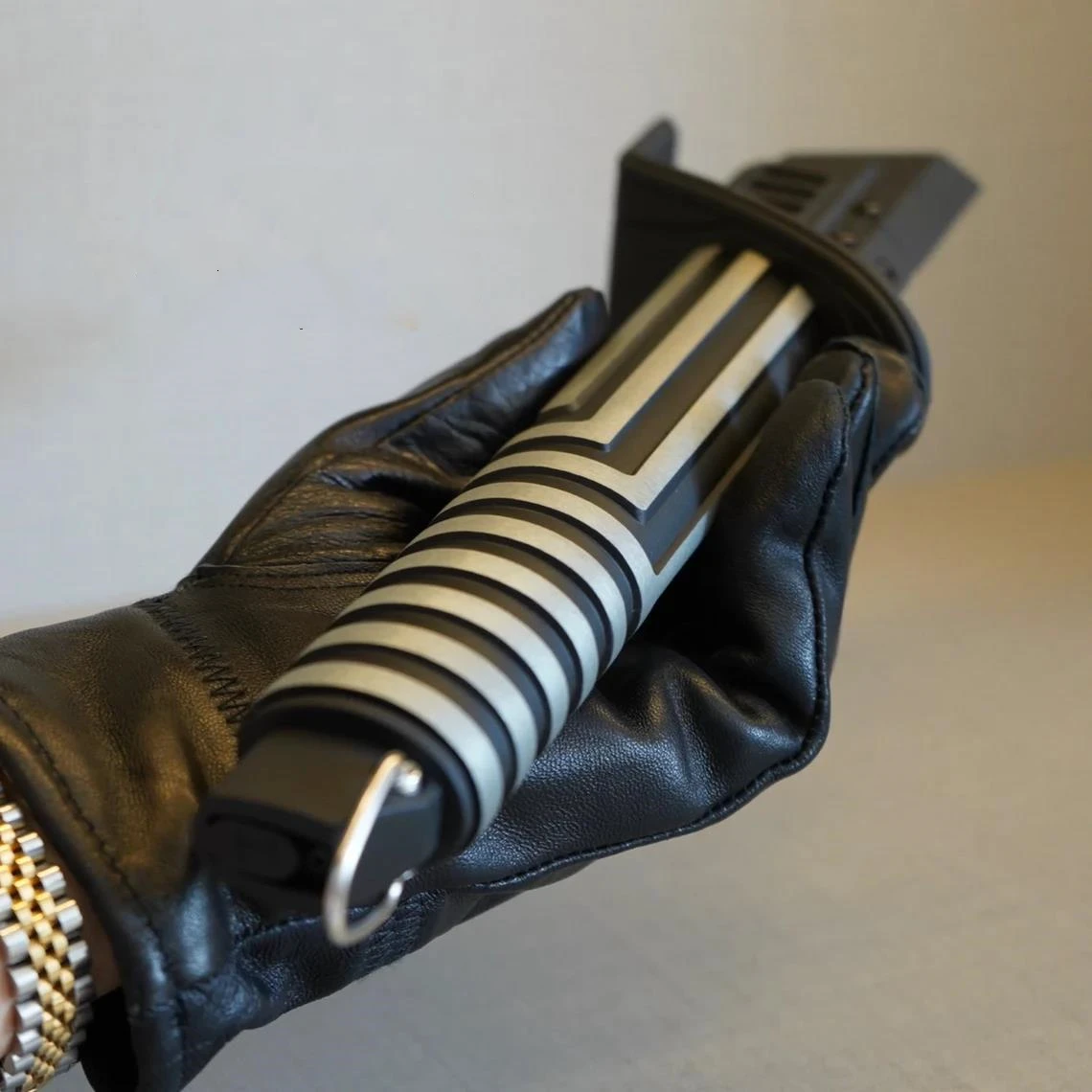 Elf Sabers Mandalo The Darksaber Pixel Lightsaber Laser Sword With Proffie 2.2 Board Cos Prop Toys for Child