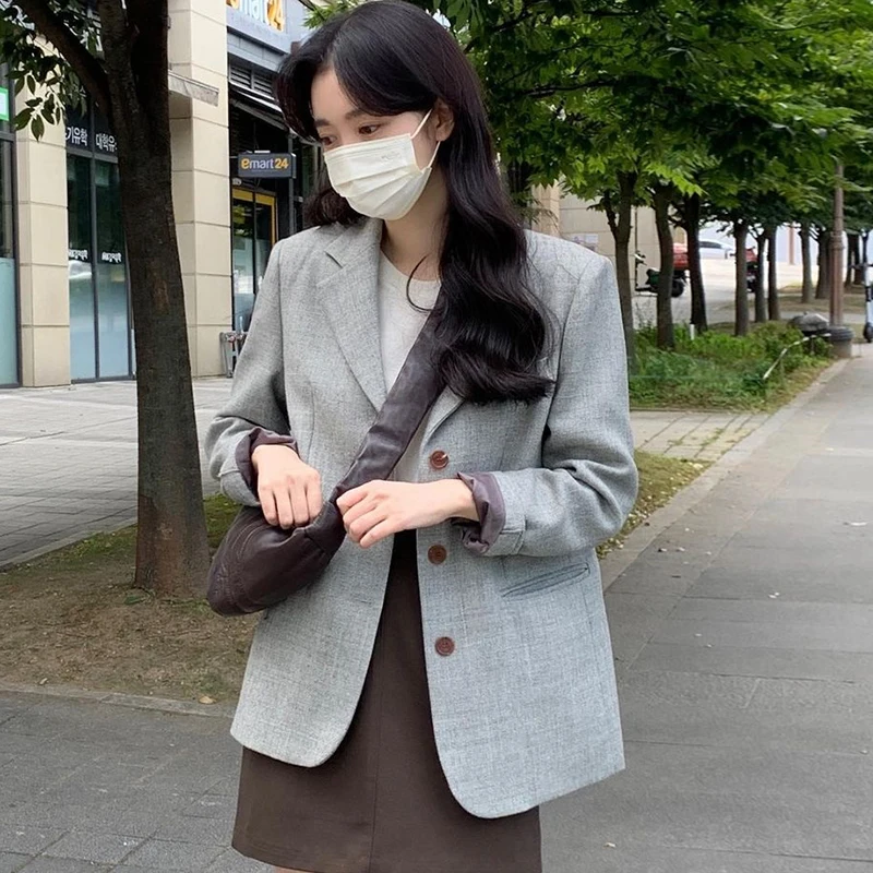 

Chic Vintage Chic Casual Loose Long Sve Notch Collar Tee Button Double ket Women's Suit Jaet Faionable Commute Sle