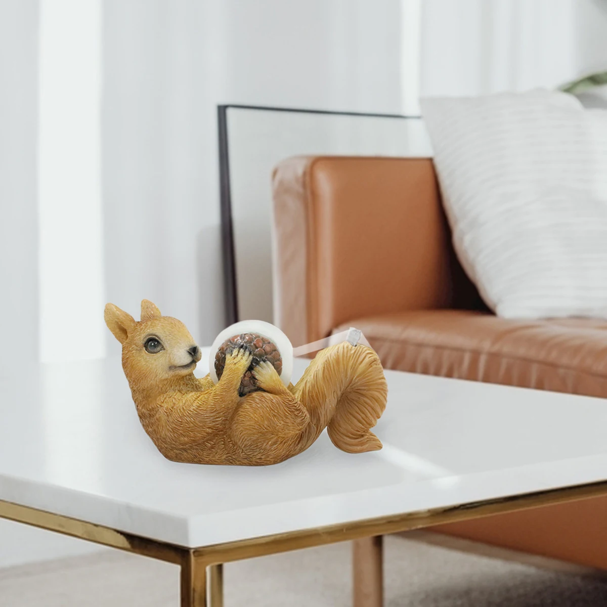 

1PC/Simulated Squirrel Shaped Adhesive Tape Stand/Office Desk Cute Accessories, Home Decoration Products, Decorative Stationery