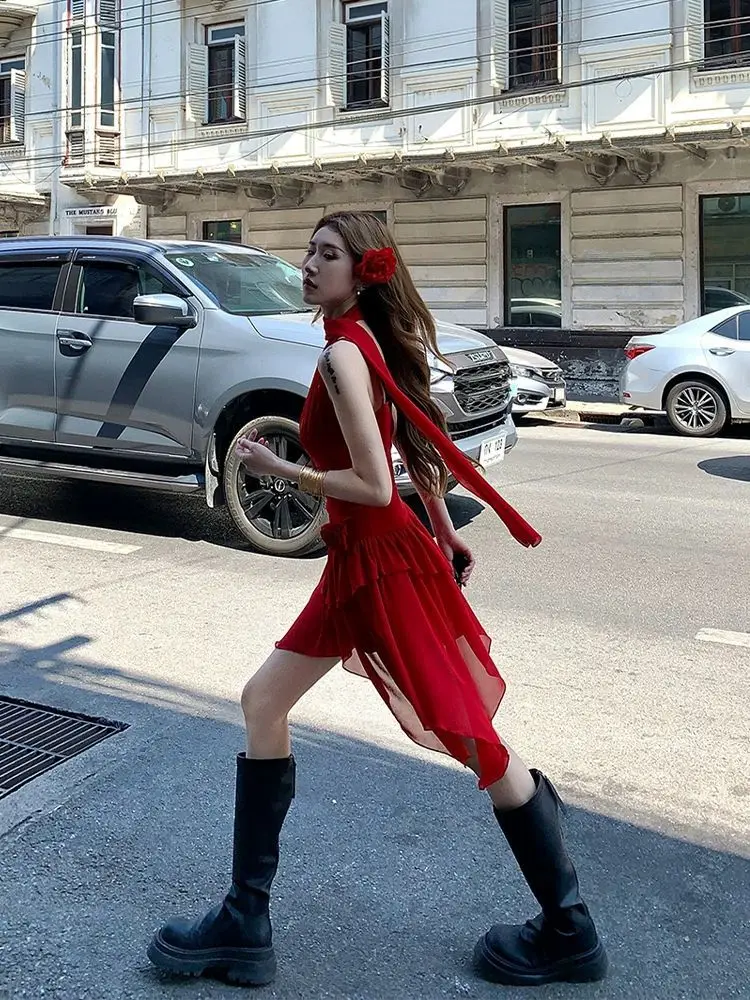 Vestido feminino de verão, vermelho, bainha assimétrica, sem mangas, cintura alta, malha em camadas, mini vestido, sexy, elegante, slim fit, estilo francês