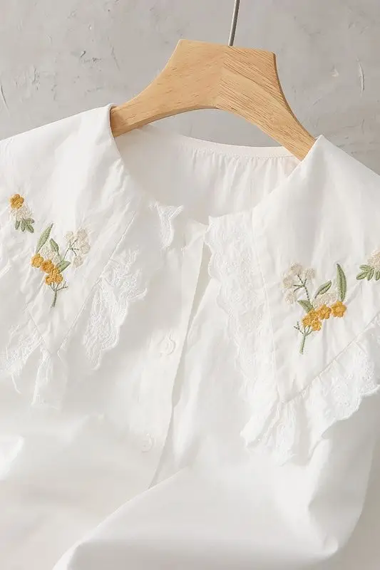 Literary and Fresh Embroidered Wild Chrysanthemum Loose Cotton Doll Collar White Shirt Women's Long-sleeved Base Shirt