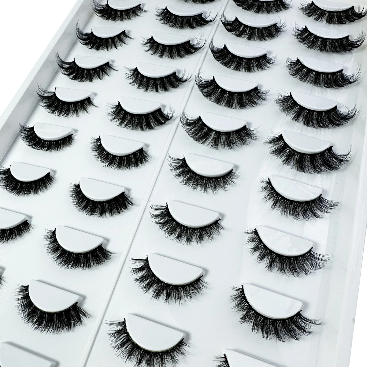 Cat Eye Wimpers 20Pairs Piekerige Natuurlijke 8D Pluizige volume Dikke Valse Wimpers Zachte Dramatische Volume Wimper Faux Nertsen Wimpers Extension