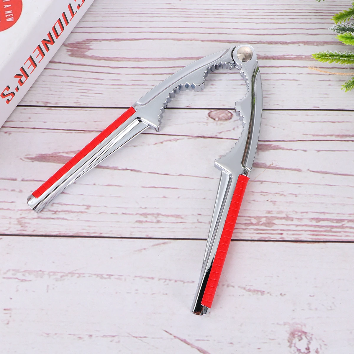 

Zinc Alloy Nut Cracker Walnut Clip For Home Kitchen Red Easy To Use Pecan Opener Tool Nut Pliers Walnut Sheller Stripping