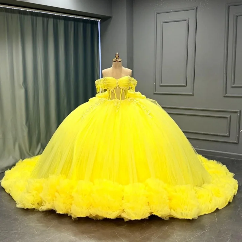 

Yellow Quinceanera Dresses Off the Shoulder Crystal Decal Flower Lace Ruffles Long tail Bow Vestidoe 15 Quinceanera Customize
