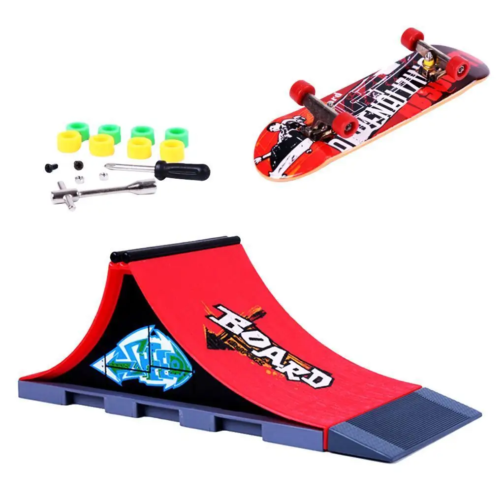 Die-cast Plastic Finger Skateboard Ramp Set Toy for Children 9 Plus Creative Fingerboard Accessory