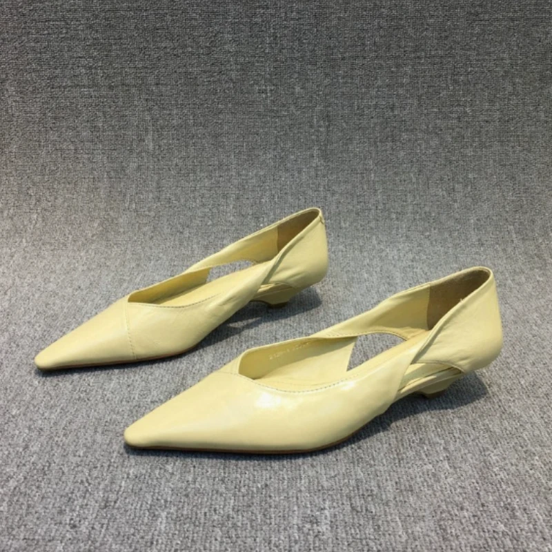 รองเท้าส้นเตี้ยแบบแมรี่เจนหัวเ - Dress Shoe Pointed บทวิจารณ์และราคา