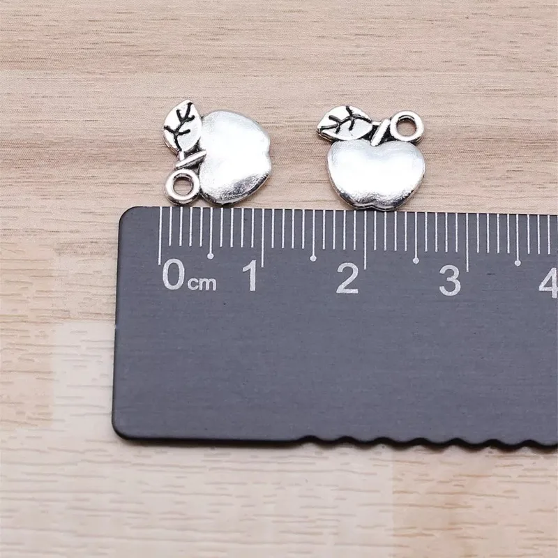 340 Stück antiksilberfarbene Apfel-Anhänger, 11 x 10 mm, DIY-Armbänder, Schmuckherstellung # 3303 Großhandel – Detail 3