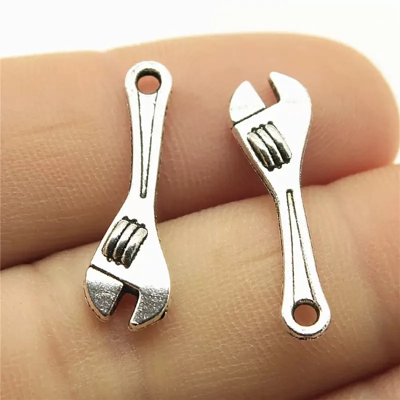 220 Stück antiksilberfarbene Schraubenschlüssel-Anhänger, 24 x 8 mm, DIY-Schlüsselanhänger, Armbänder, Schmuckherstellung # 4191 – Detail 1