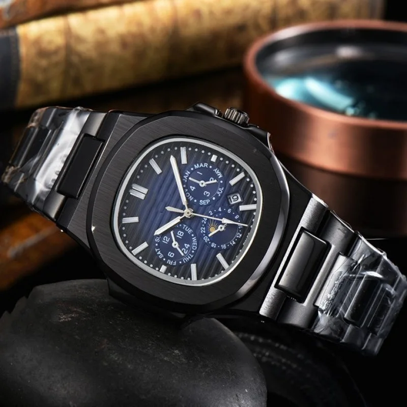 ​ 2025 ساعة كوارتز مربعة فاخرة للرجال والنساء من الفولاذ المقاوم للصدأ والياقوت والكريستال مقاومة للماء 100 متر تصميم بسيط