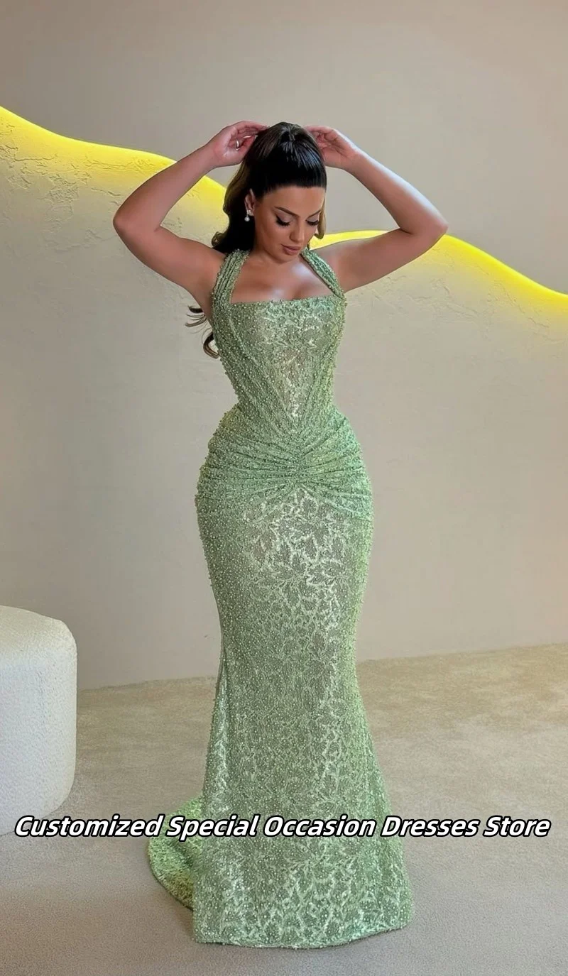 Hellgrüne ärmellose Abendkleider mit Neckholder für afrikanische Mädchen, luxuriöses Perlen-Meerjungfrau-Hochzeitskleid, Ballkleider, individuell gestaltet