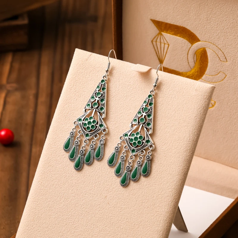 Fashion Boho Green Enamel Feather Earrings for Women Elegant Crystal Bead Stone Water Drop Earring Vacation Party Daily Jewelry