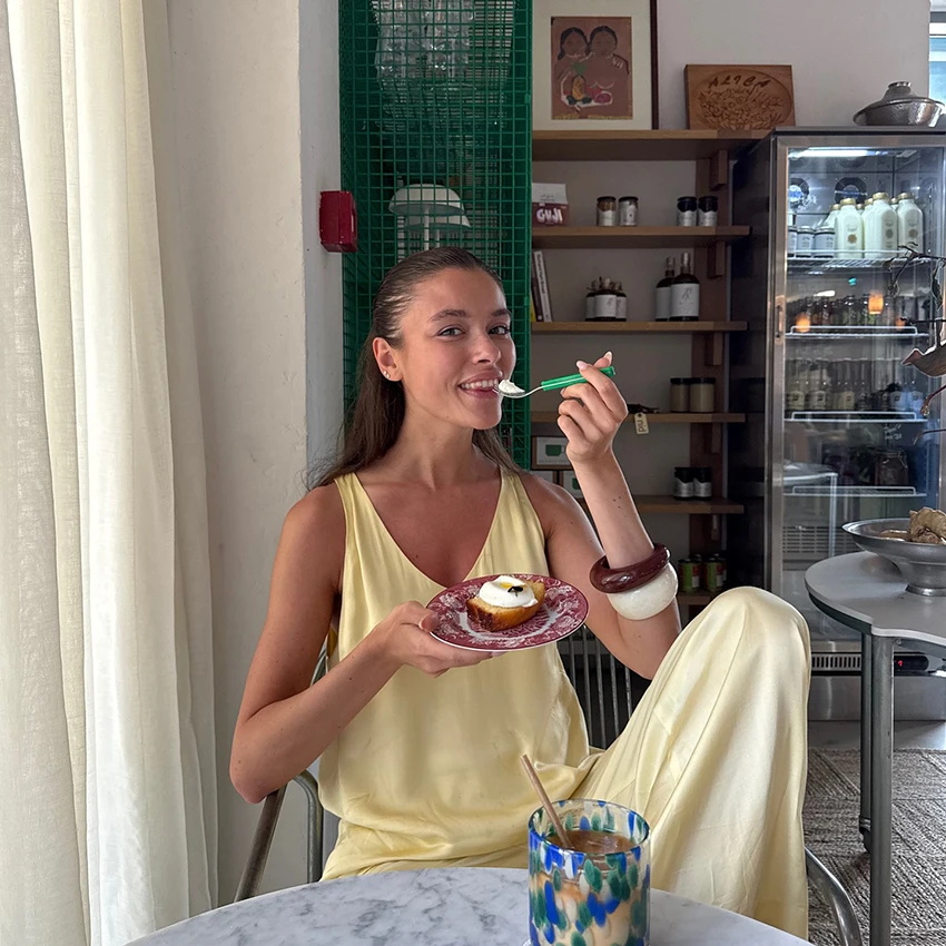 

Linad Pullover Loose Yellow Pants Sets V-Neck Sleeveless Casual Summer Outfit Brown Spring Two Piece Outfits Solid Color Woman