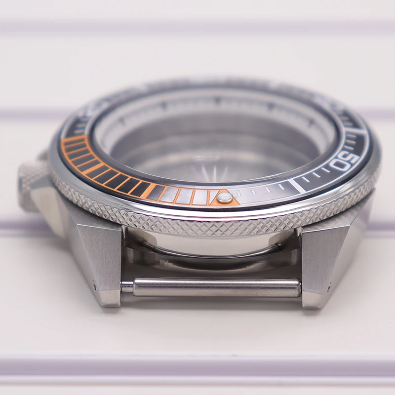 Silbernes Taucheruhrengehäuse 43mm Uhrengehäuse Saphirglas für modifiziertes Samurai NH35 NH36 NH38 NH34 4R36 Automatikwerk Keramiklünette – Detail 3
