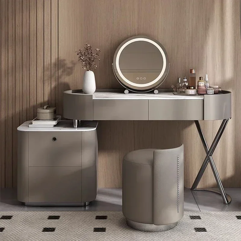 Bedroom Luxury Furniture Treasure Chest Hotel Home Makeup Vanity Desk Dressing Rooms Nordic Nail Table Modern Mirror Toiletries