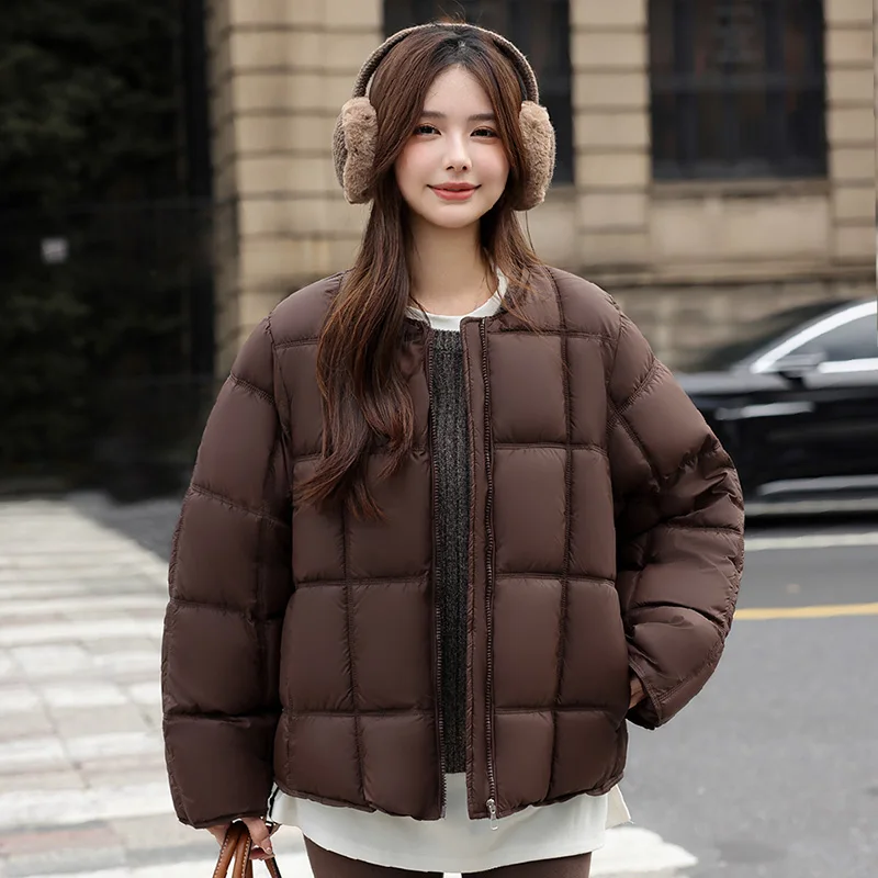 Frauen Rundhals Anti Aging Winter Koreanische Version Einfarbig Baumwolle Jacke Modische High-End Dicke Warme Baumwolle Mantel