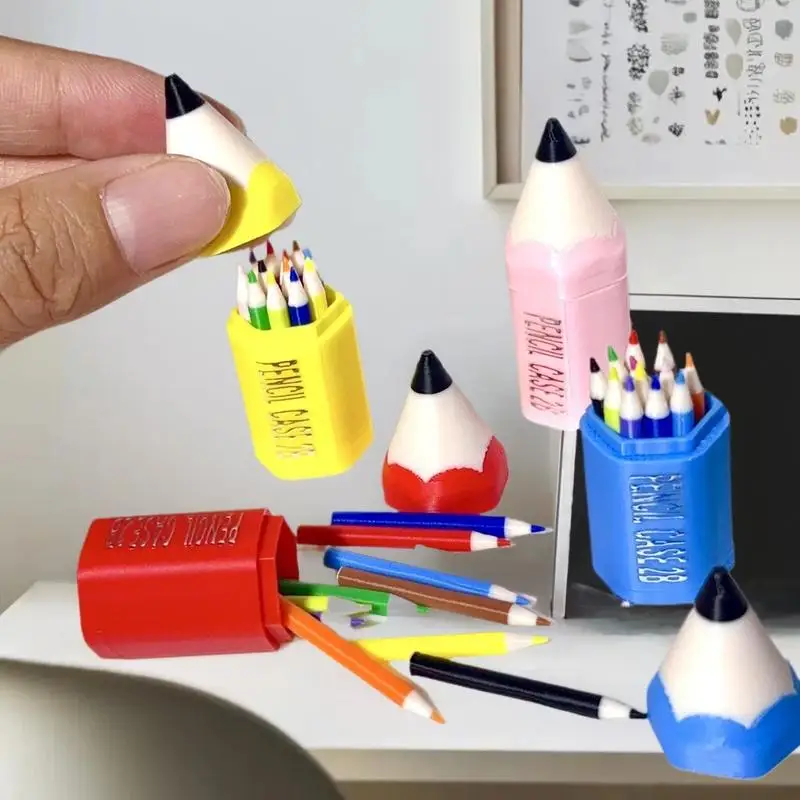 Fantasiespelset voor kinderen: 10/12 miniatuurpennen en schoolbenodigdhedenmodel voor poppenhuis, perfecte speelgoedaccessoires.