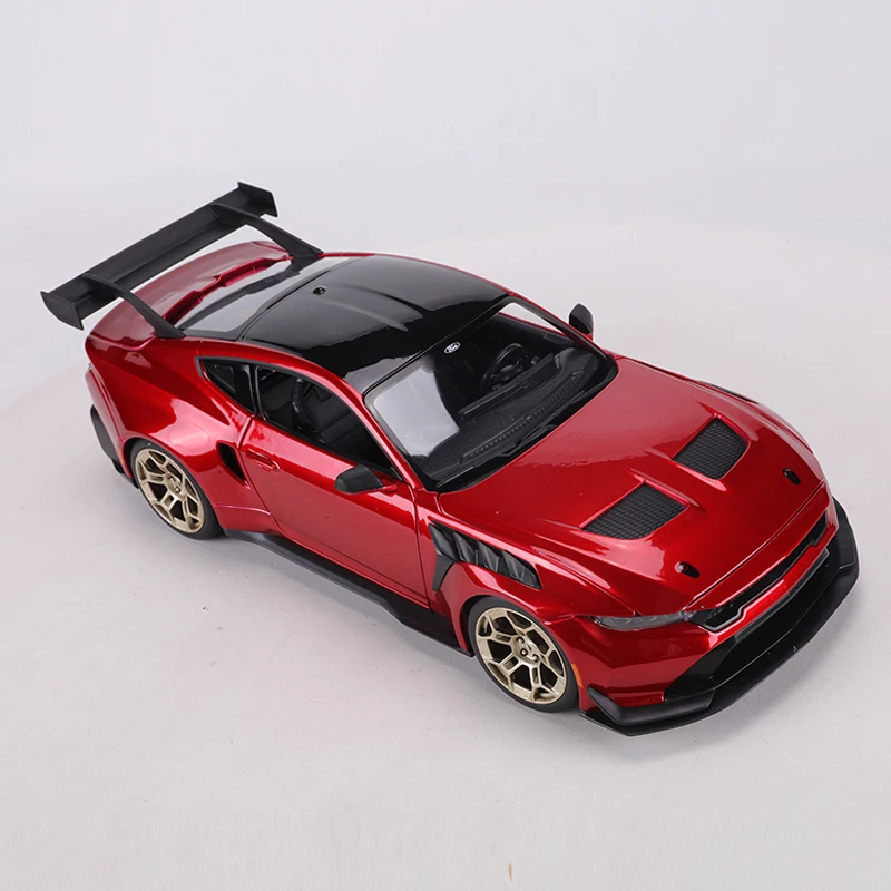 Maisto 1:18 2025 Ford Mustang GTD Alloy Model Car view 2