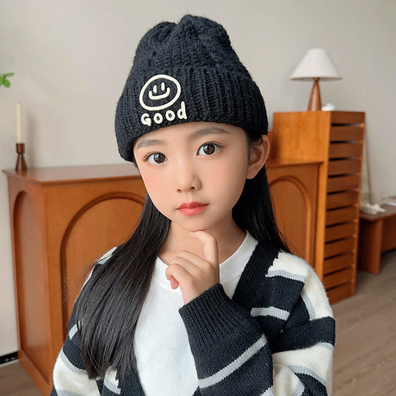 หมวกบีนนี่สีพื้นสำหรับเด็ก หมวกไหมพรมหนานุ่ม อุ่นสบาย สำหรับเด็กชายและเด็กหญิง อายุ 3-10 ปี หมวกไหมพรมถักสำหรับฤดูหนาว หมวกทรงสกัลแคปแฟชั่น