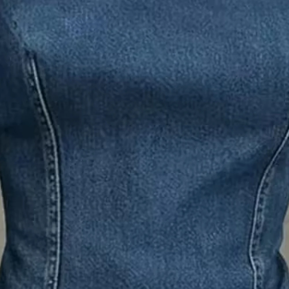 

Women's American Retro Denim Off Shoulder Top Women T-Shirt Oblique Collar Long Sleeve Metal Ring Cutout Slim Fit Street Blouse