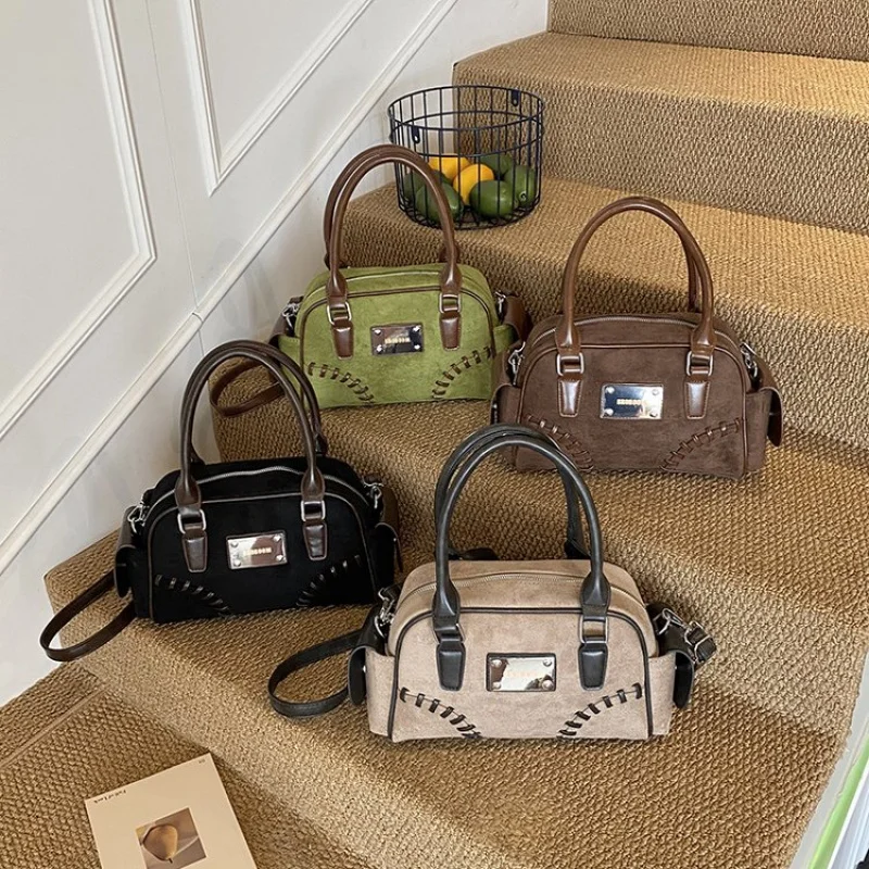 

Women's Handbag Made Of Wildcat-Print Leather Featuring Trendy Switzerland Spacious Soft Daily Modern Look