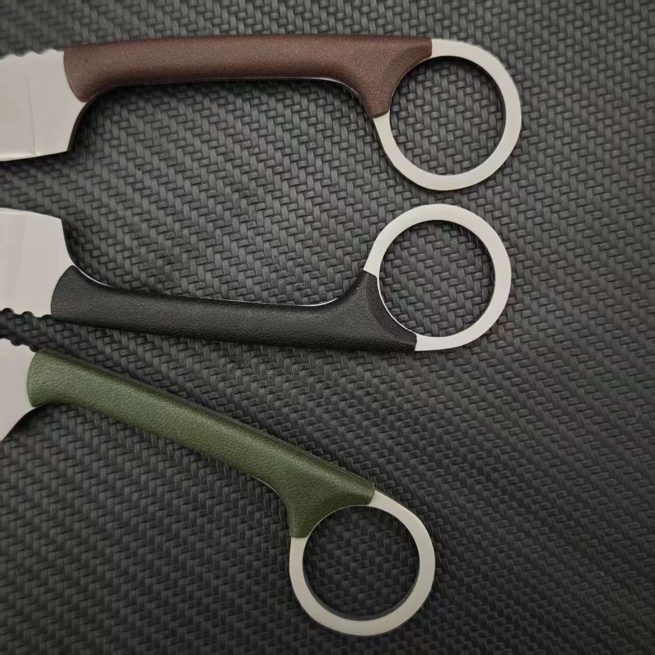 Coltello da frutta multiuso da campeggio all'aperto Quotidiano portatile EDC Piccolo coltello dritto Coltello da autodifesa tattico per caccia avventurosa nella giungla