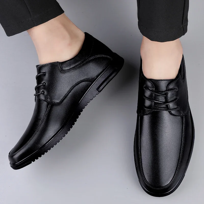 Men Shoes lace up Genuine Leather Luxury White Sneakers Trend Comfortable Casual oxfords Men Shoes Design Moccasins Man shoes