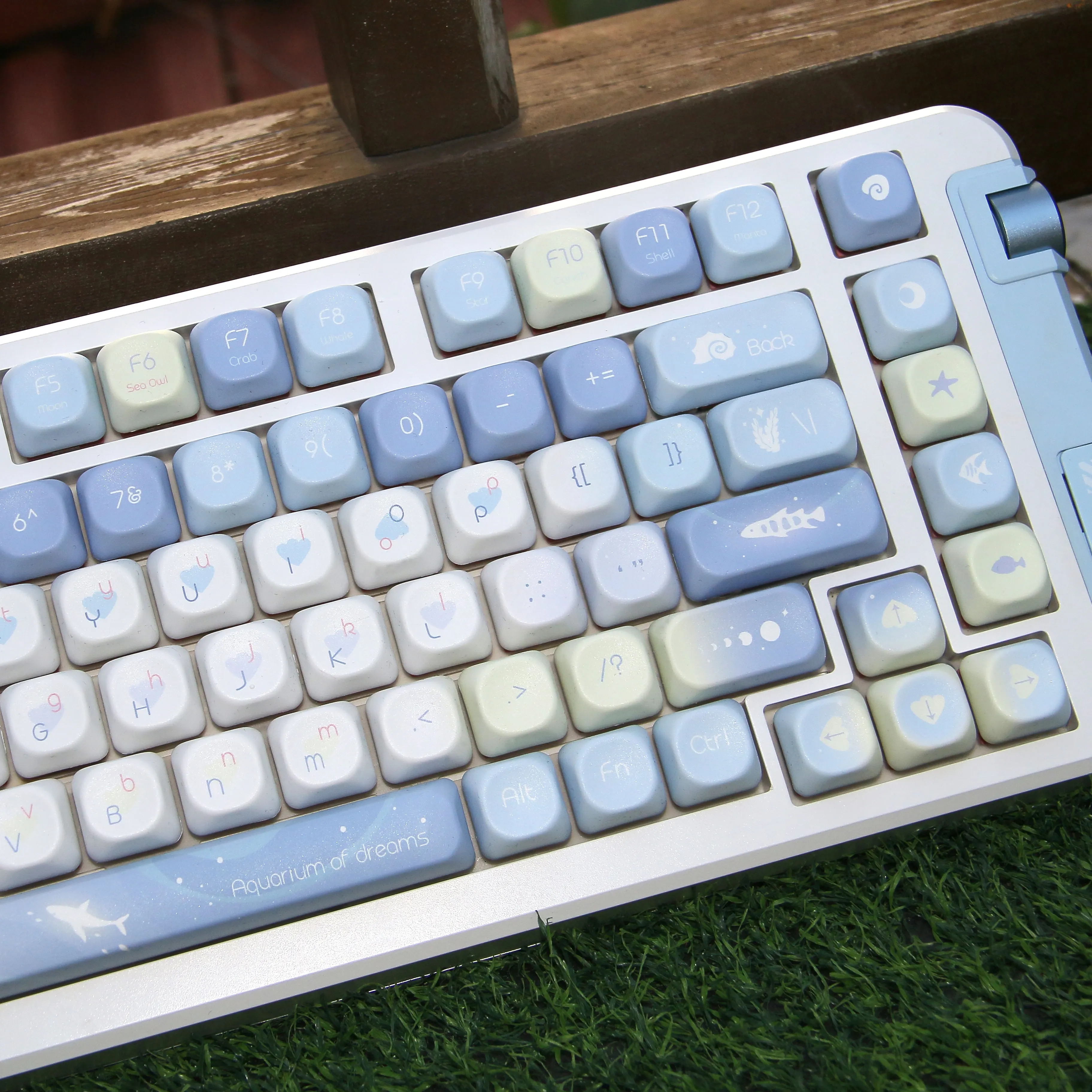 130 Keys MOA Profile PBT Keycaps Blue Dream Five Sided Dye Sublimation Keycaps for Cherry MX Switch Mechanical Gaming Keyboard