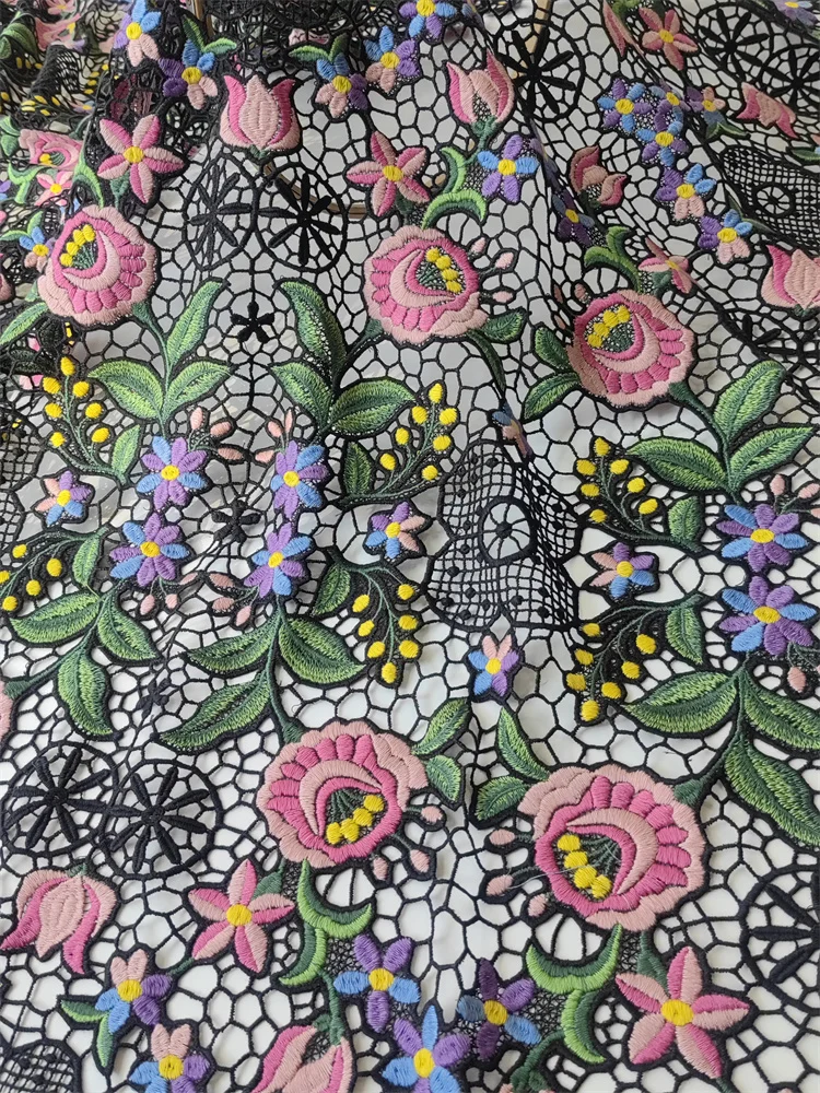 Neuer Stil Nigerianischer Spitzenstoff 2026 Hochwertige Wasserlösliche Bestickte Modische Weiche Spitze 5 Yards – Detail 21