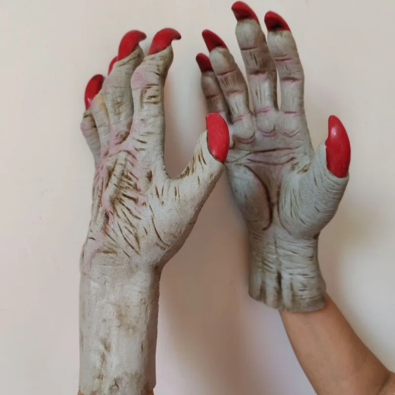 

1Pair Halloween Werewolf Vampire Devil Gloves Realistic Claws Red Nails Men Women Halloween Carnival Party Role Play Accessories