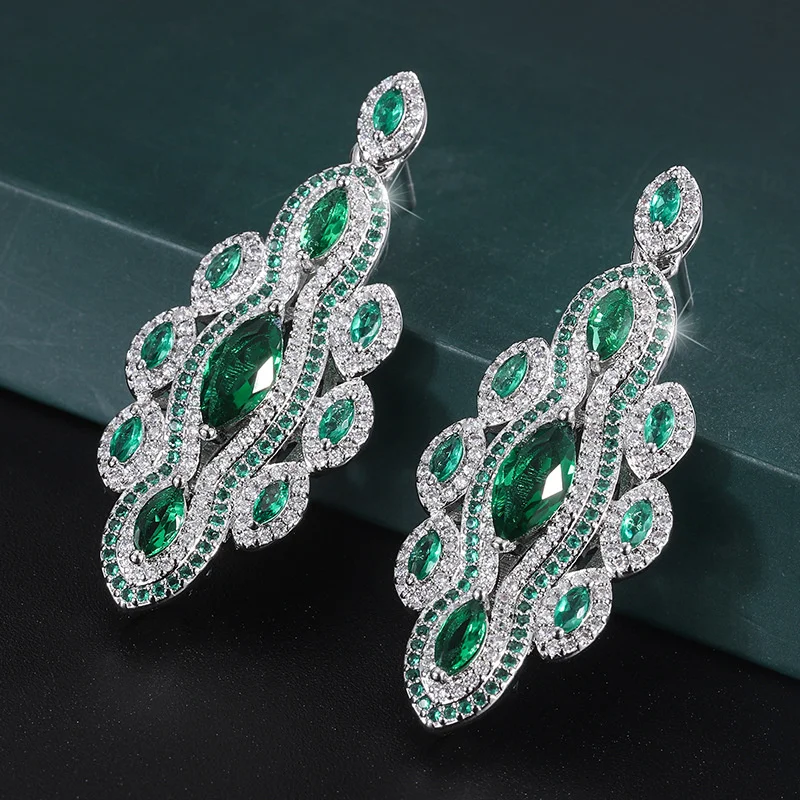 brand genuine Luxury real jewels Copper plated palace style jewelry imitation emerald hand inlaid diamond female suit main stone