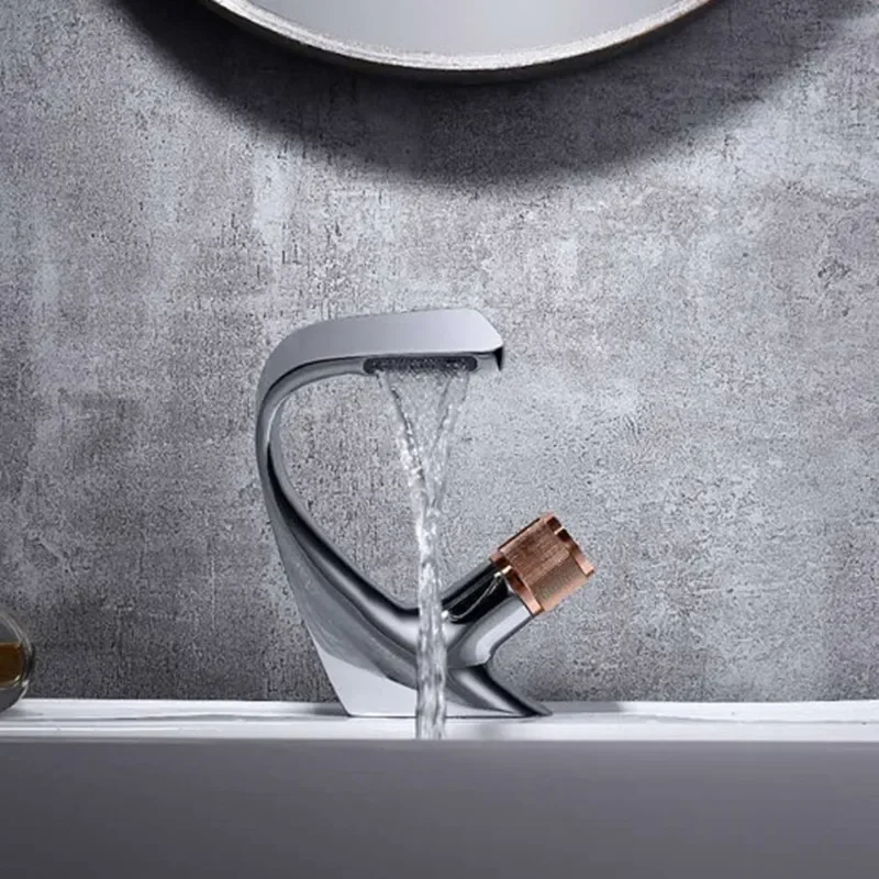 Basin Faucets Black Chrome Waterfall Basin Mixer Tap Bathroom Faucet Hot and Cold Brass Sink Water Crane torneira banheiro preta