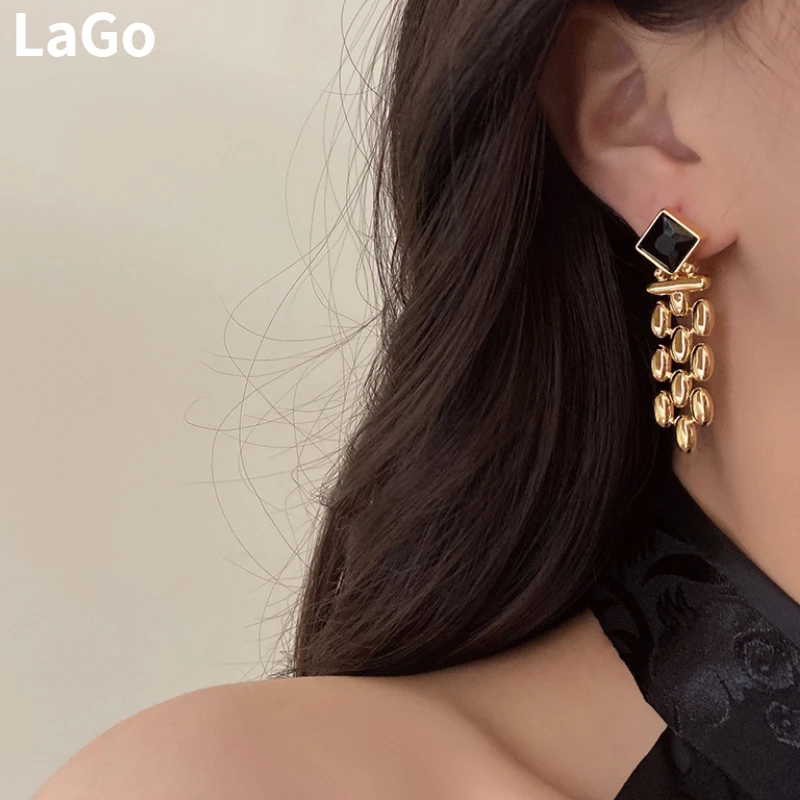 Modern Jewelry Irregular Exaggerative Black Stone Earrings 2024 Trend Senior Quality Metallic For Women Accessories Gifts