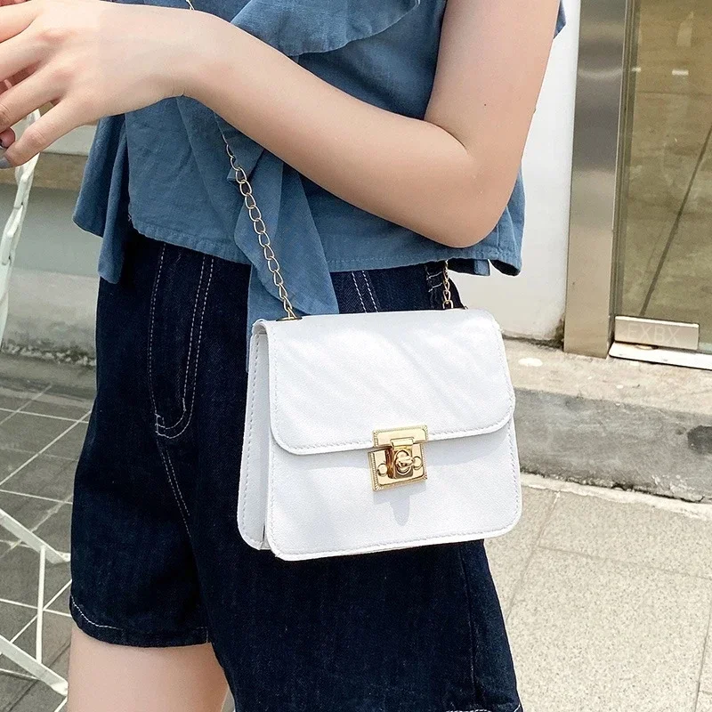 Women Designer Bags All-match Chain Shoulder Bag Solid Color Mini Flap Bag Messenger Crossbody Bag Clutch Purses and Handbags