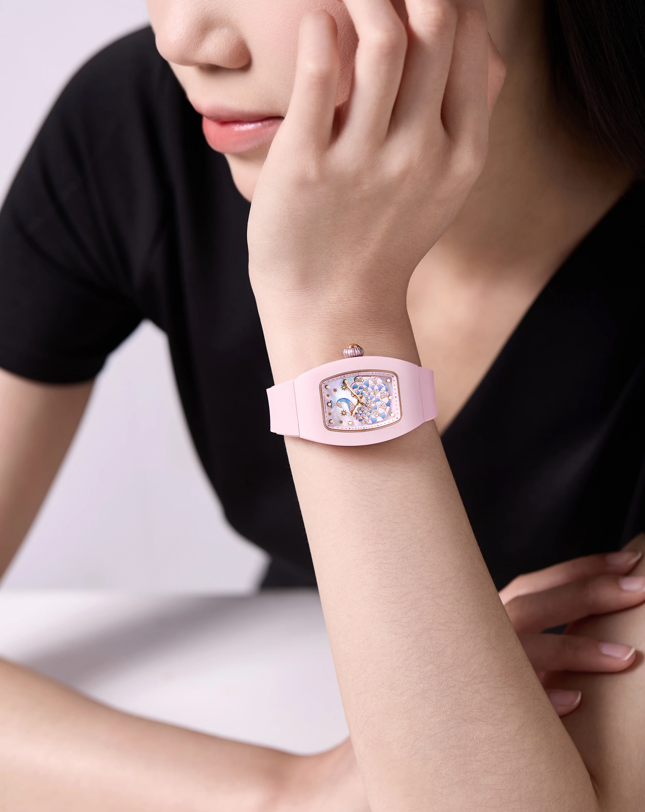 

WISHDOIT женские кварцевые часы с рисунком павлина керамическая поверхность японский механизм 5AMT ежедневные водонепроницаемые со светящейся крышкой