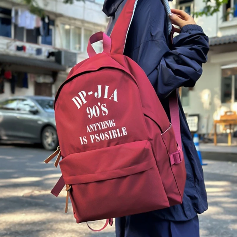 กระเป๋าเป้สะพายหลังไนลอนอเนกประสงค์สำหรับผู้หญิง Daypack ขนาดใหญ่สำหรับงานโรงเรียนหรือการเดินทาง