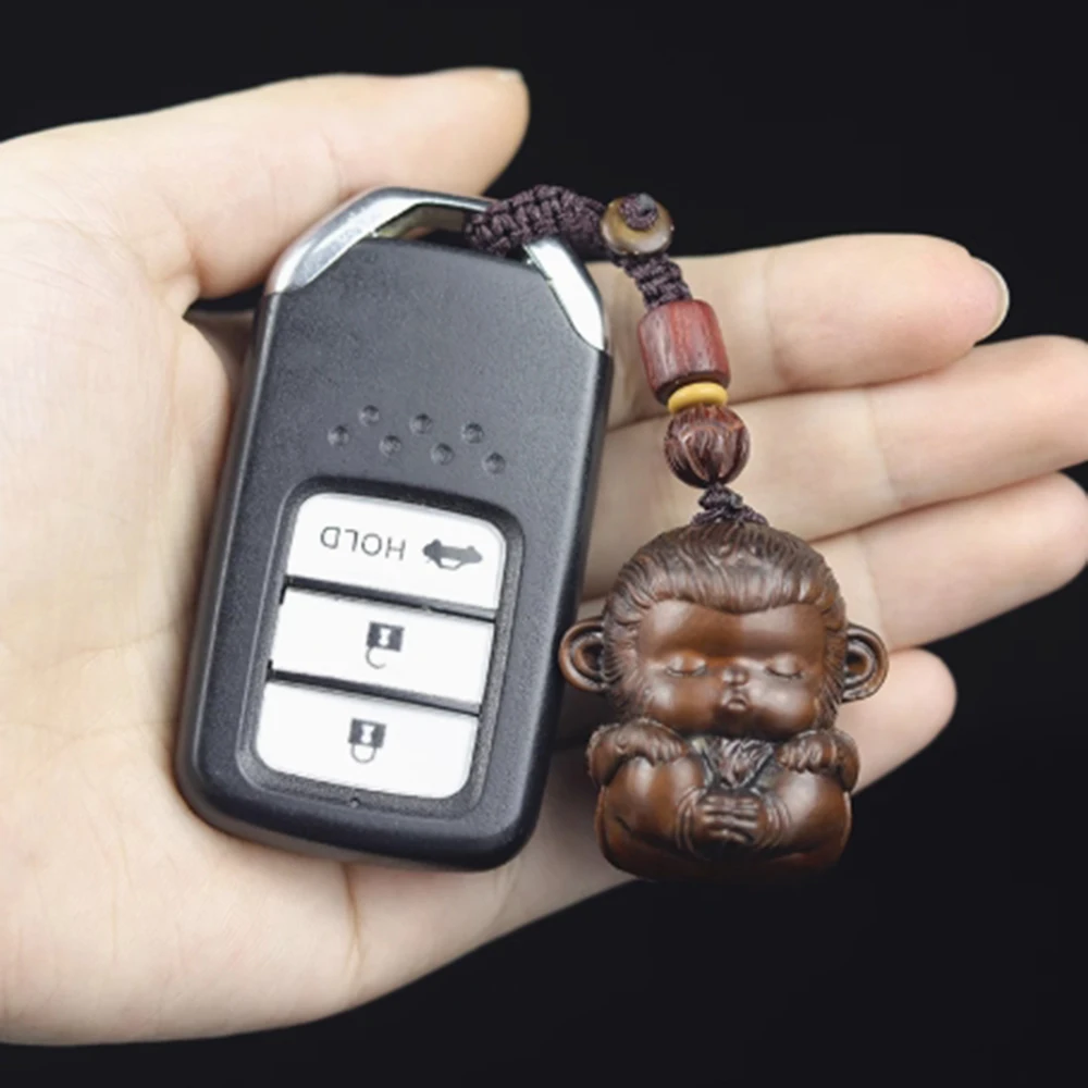 JW203- 3.5CM Monkey King Boxwood Netsuke Wood Carving Sun wukong Sculpture Lucky Car Pendant Home Decor