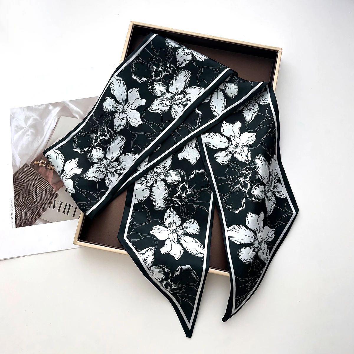 Luxury Skinny Scarves For Women Balck HairBand Scarf Ribbon Tie Neck Fashion Floral Wrist Belt Neckerchief