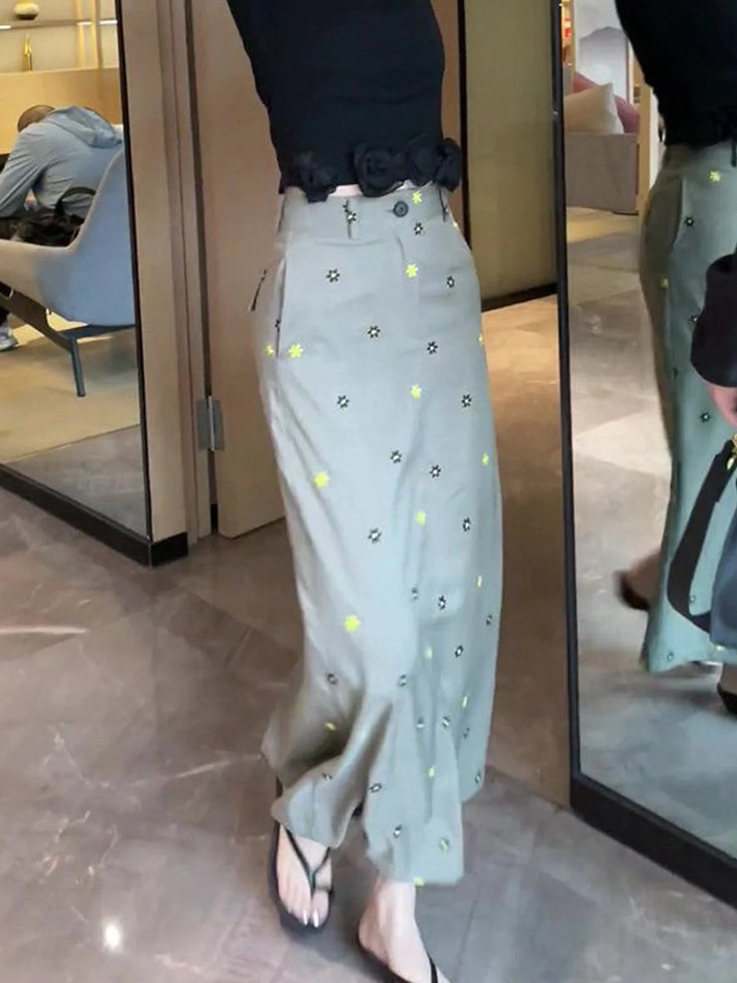 Green Floral Print High Waist Straight Cut Long Skirt Women's Fashion Spring Autumn Seasonal High Split Design Versatile Skirt