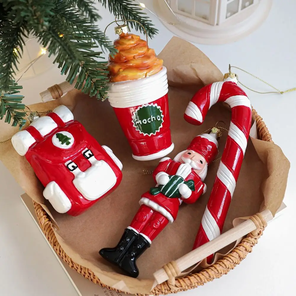 البلاستيك شجرة عيد الميلاد قلادة دليل رسمت سانتا كلوز تمثال شجرة عيد الميلاد شنقا الحلي الأحمر والأبيض #5