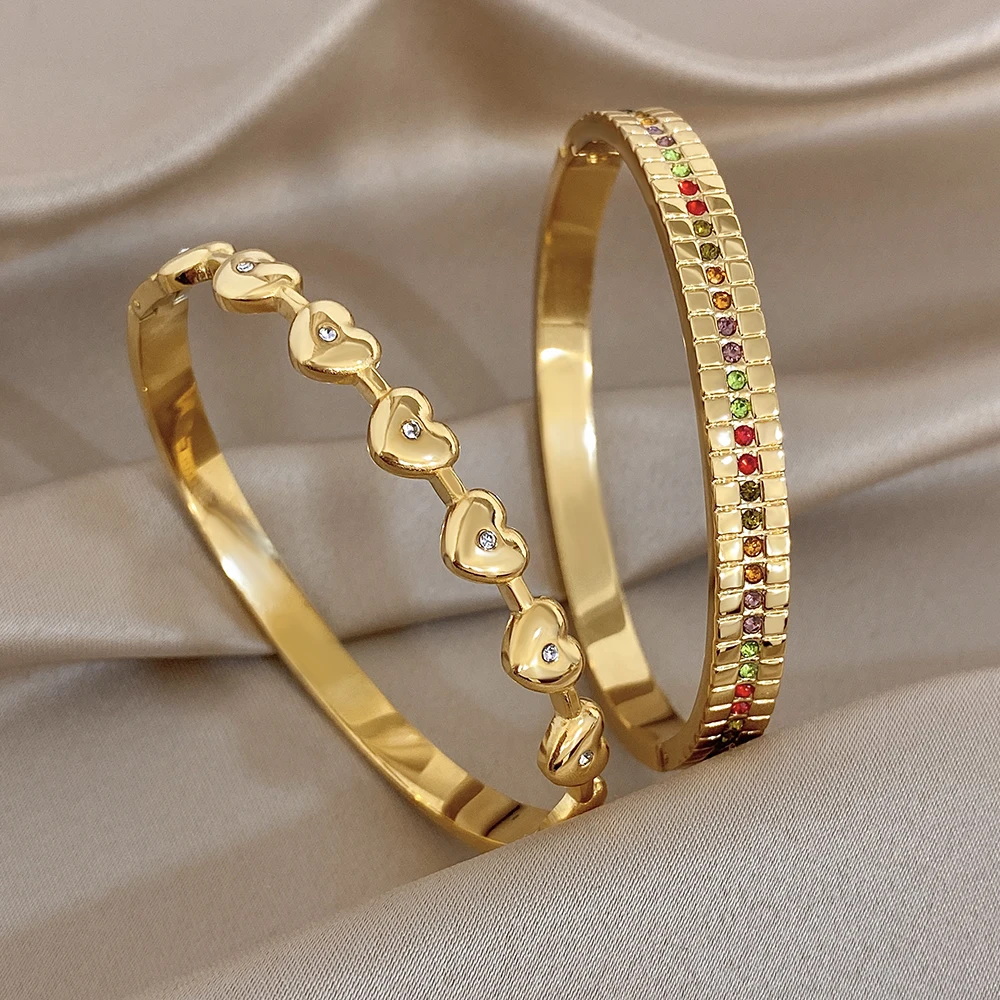 

Simple Heart Colored Rhinestone Stainless Steel Bracelet for Women Glossy Gold Plated Waterproof Cuff Bangle Party Jewelry Gift